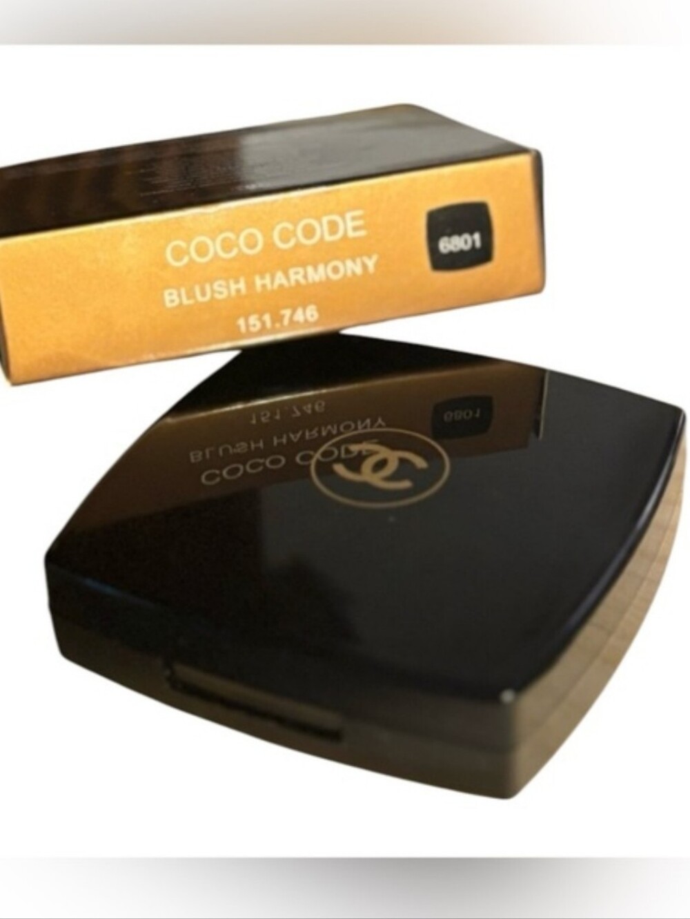 Chanel Coco Blush - Picture 4 of 7